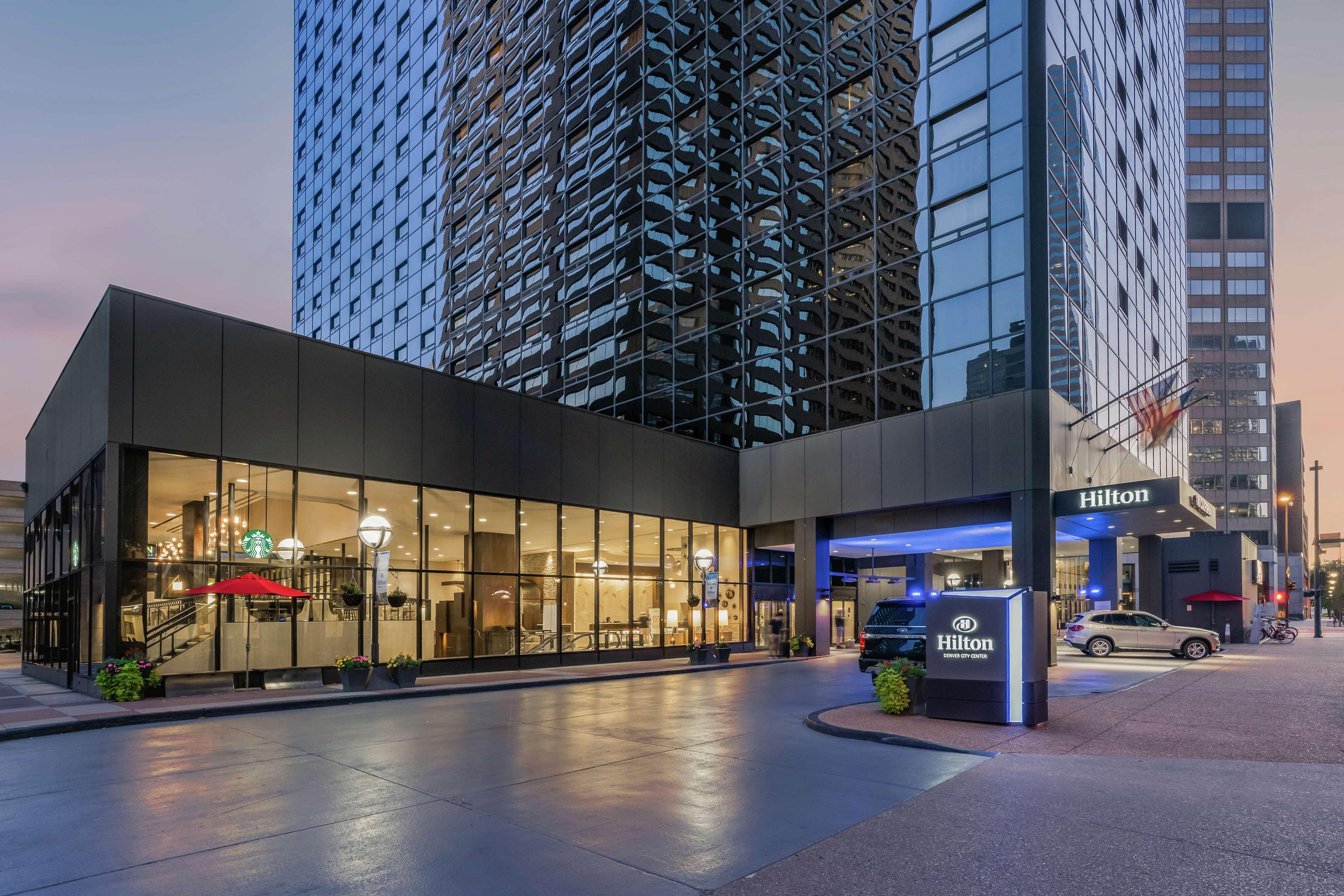 Hotel Hilton City Center 4*