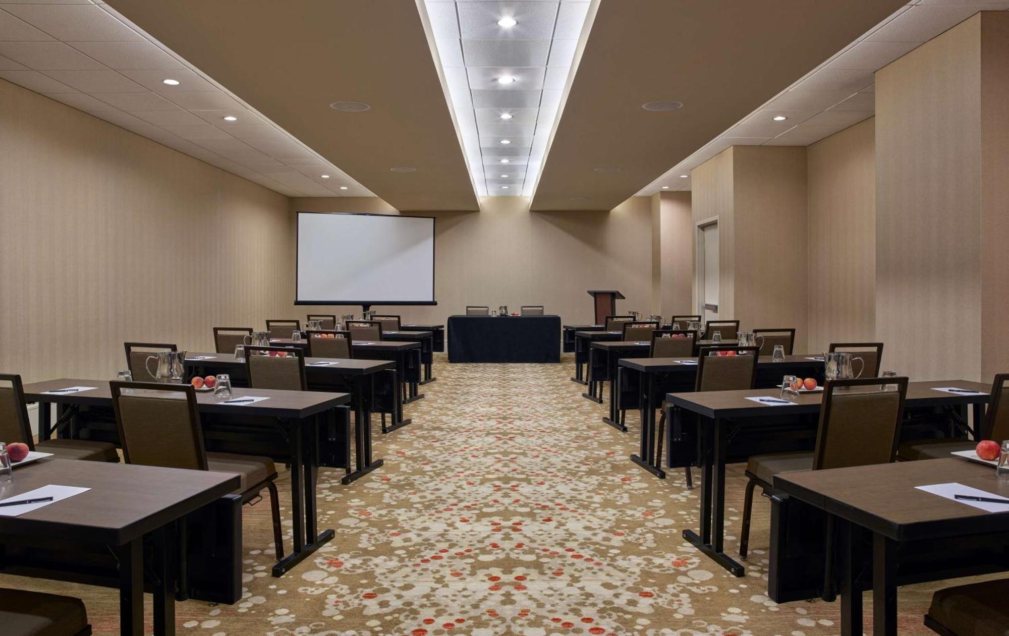 Hilton City Center Denver