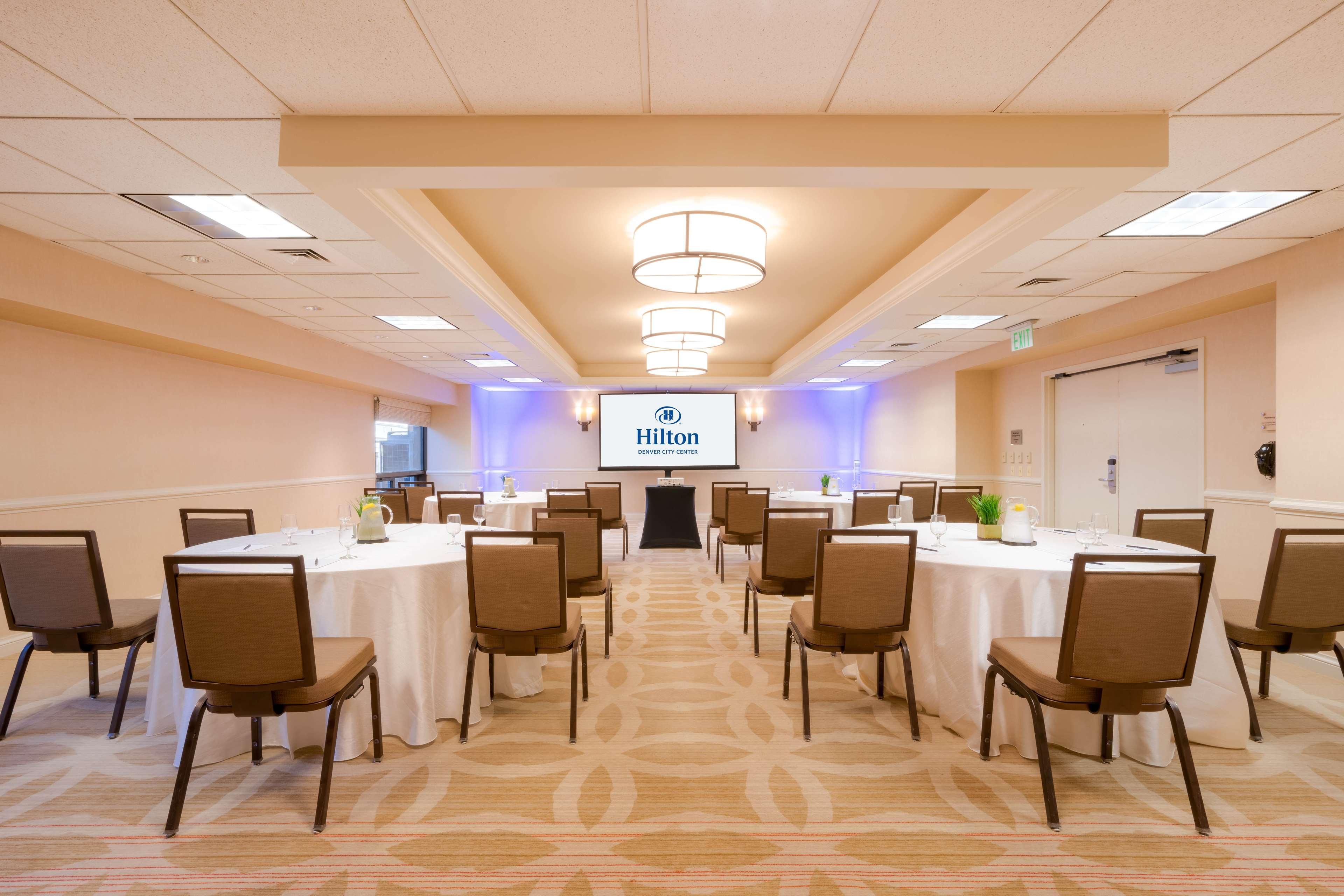 Hotel Hilton Center 4*