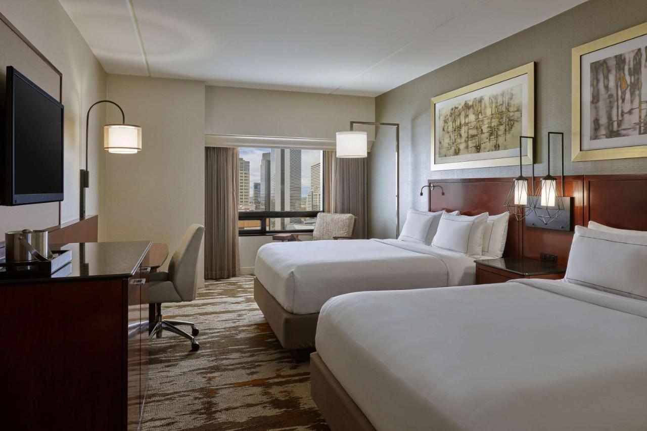 Hilton Center 4*